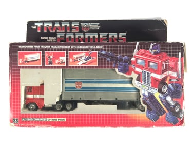 G1 Transformers Optimus Prime Tractor Trailer, Hasbro