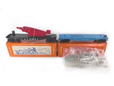 Lionel Flat Car w/Submarine Kit 3330 and Beechcraft Bonanza Car 6500 Boxed