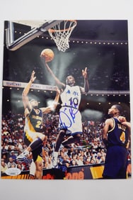 Darrell Armstrong No. 10 AUTOGRAPHED 8 x 10 Color Photo Orlando Magic w/COA