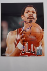 Artis Gilmore No. 53 AUTOGRAPHED 8 x 10 Color Photo Chicago Bulls w/COA