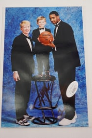 Tracy McGrady AUTOGRAPHED 5 x 7 Color Photo w/COA