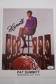 Pat Summitt AUTOGRAPHED 8.5 x 11 Color Photograph Tennessee Lady Vols w/COA