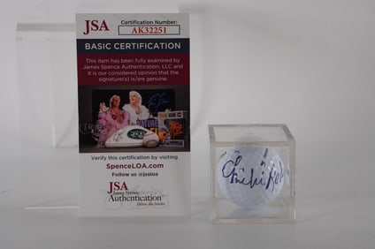 Chi Chi Rodriguez AUTOGRAPHED Golf Ball, in Case w/COA