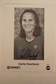 Carla Overbeck No. 4 USA AUTOGRAPHED 8.5 x 11 B & W Photo w/COA