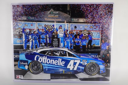 Ricky Stenhouse Jr. AUTOGRAPHED 14 x 11 Color Photo w/COA