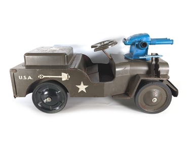 1950's Pressed Steel Structo No. 996 Ride-Er Combat Military Jeep
