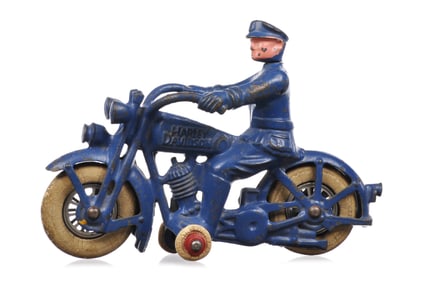 Hubley Cast Iron Harley-Davidson Motorcycle Cop w/Swivel Head
