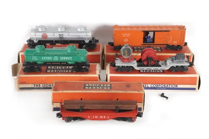 Lionel Freight Cars 6111-75 3650 6465 6425 3484-25 Boxed