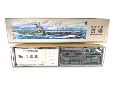 Impressive Carrier Shinano Model in 1/250 Scale by Doyusha