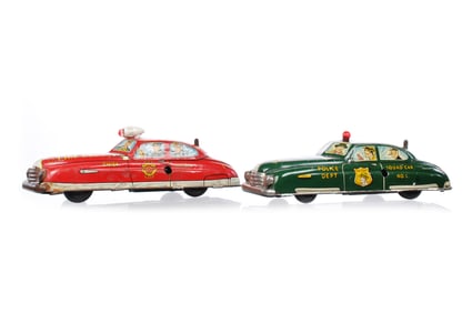 Marx Tin Litho Windup Dick Tracy Siren Car & Fire Chief Car