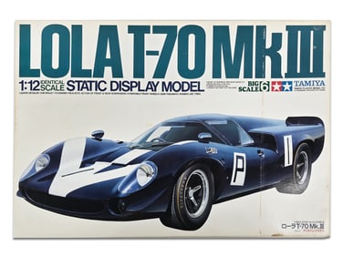 Lola T-70 MK III Big Tamiya Model Kit