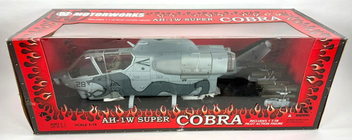 Motorworks AH-1W Super Cobra Chopper