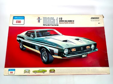 OTAKI Mustang Mach 1 Motorized 1/12 MIB