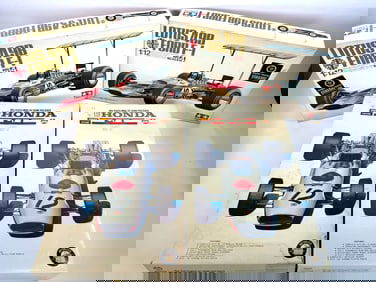 4 Model Car Kits 2 Honda F-1 and 2 #12, 2 Lotus 48B Ford F-1 #10