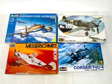 4 Monogram Model Kits Messerschmitt Bf109F/Corsair F4U-4/Me-262 A-1a/Me 109G
