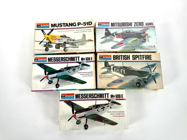 5 Model Kits Mitsubishi Zero A6M5/Mustang P-51D/British Spitfire/(2) Messerschmitt Me 109E
