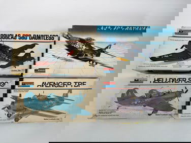 4 Model Plane Kits Helldiver SB2C/Avenger TBF/SBD Dauntless/F9F Panther