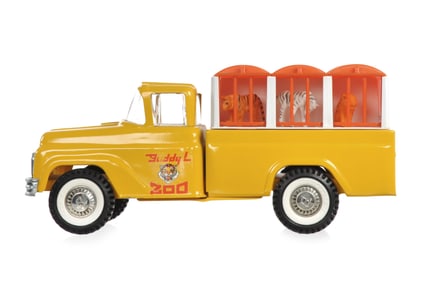 1960s Buddy L Traveling Zoo Truck w/All Animals