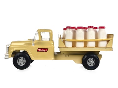 Buddy L Milk Delivery Truck w/Original Milk Bottles