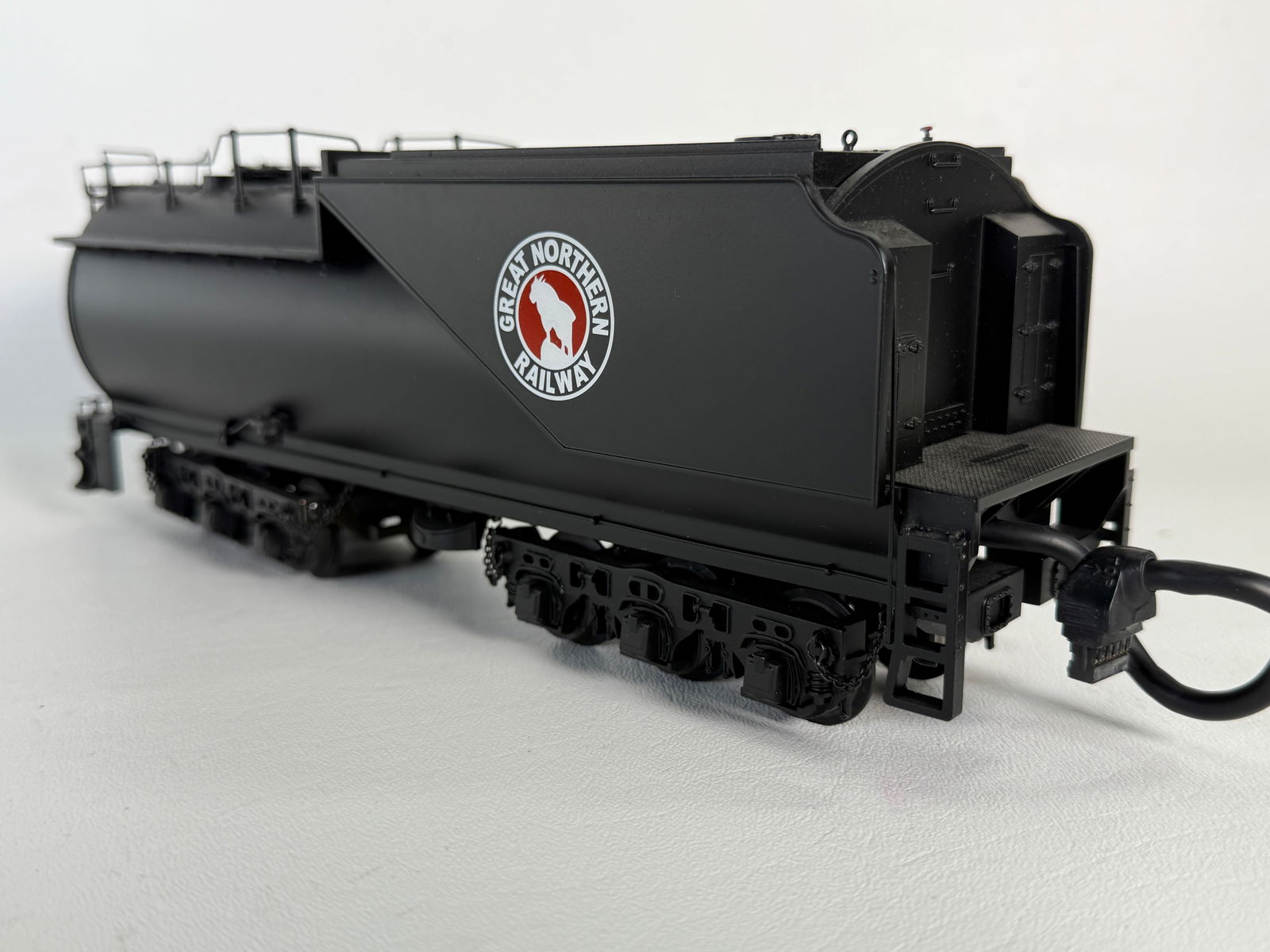 GN S-2 (#2584) 4-8-4 Steam Locomotive 20-3145-1 MIB (1 of 18)