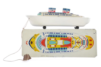 Wyandotte S.S. America Cruise Ship Pull Toy with Steel Boat Deck Map
