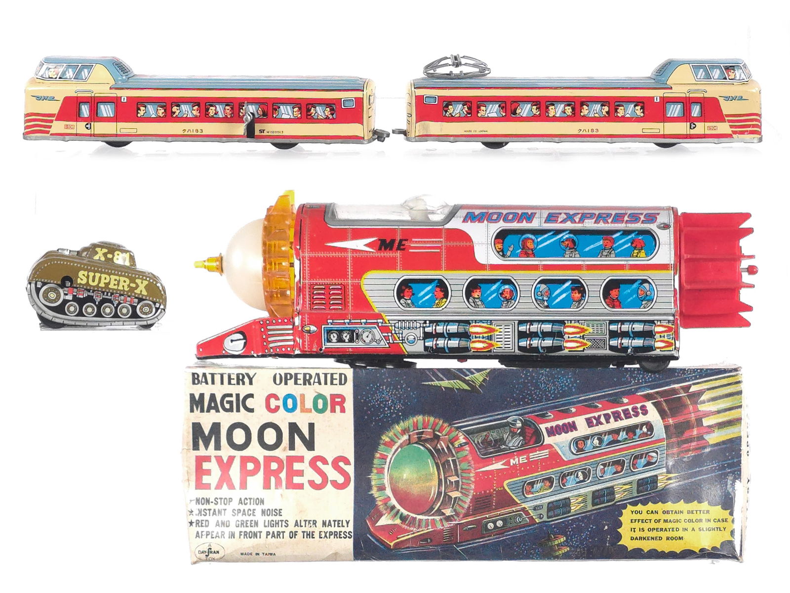 (3) Batt. Op./Windup Tin Train, Space & Tank Toys (1 of 6)