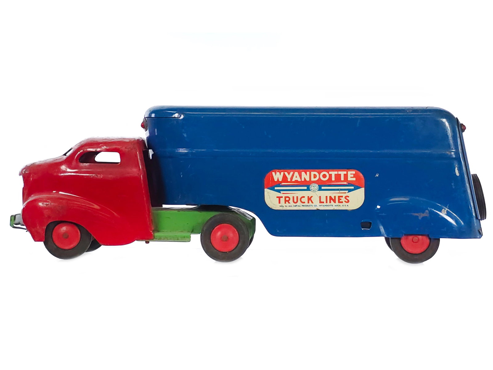 Large Scale Wyandotte Pressed Steel Truck and Trailer (1 of 6)