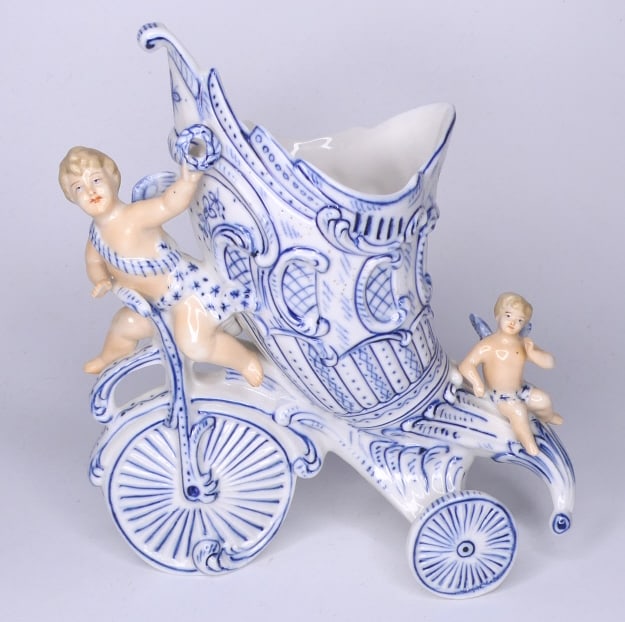 DRESDAN PORCELAIN CHERUB GROUP  CONE VASE (1 of 3)