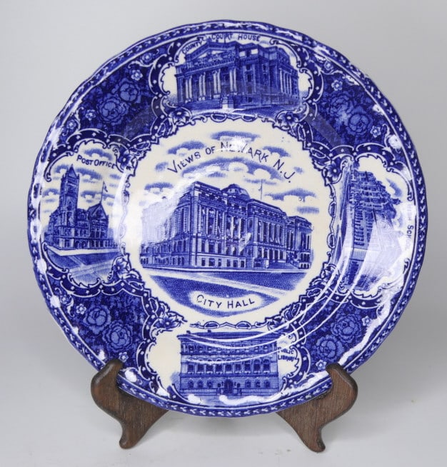 FLOW BLUE ENGLAND CHARGER 9" (1 of 2)