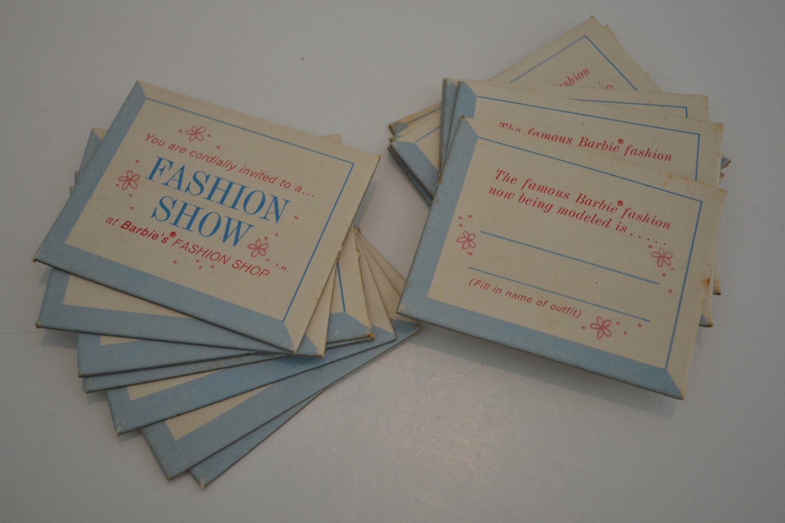 Mattel Barbie Fashion Show Invitations: 7 Fashion Show Invitations & 8 The famous Babie fashion now being modeled is cards