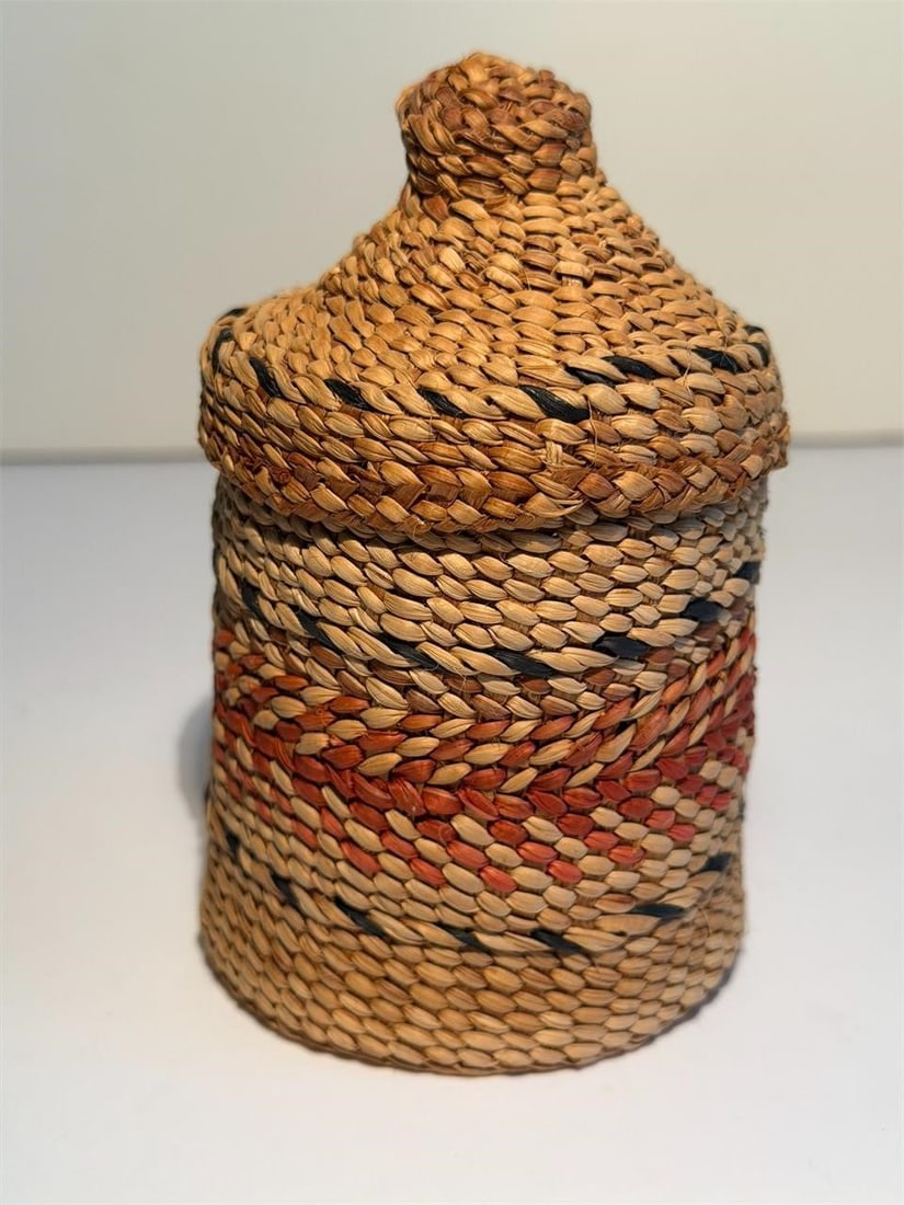 Rattle Top Basket Dyed Cedar Bark by Gladys Vandal (1 of 7)
