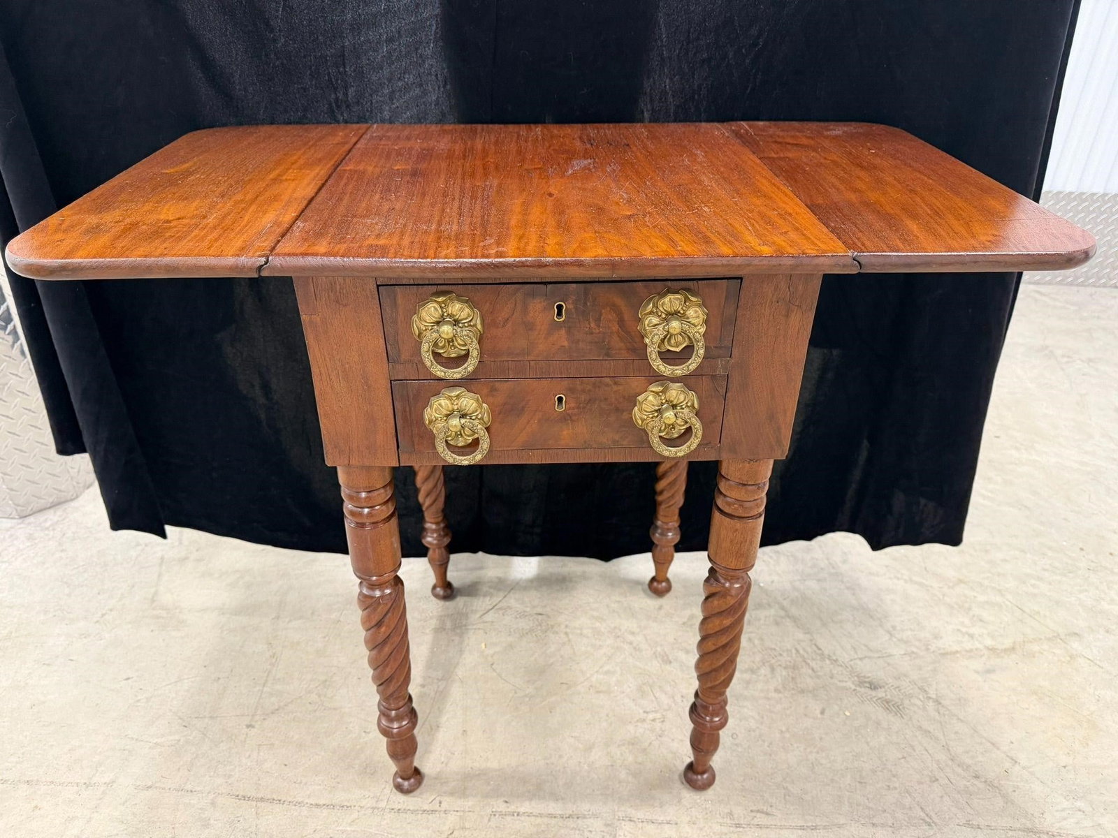 Vintage Mahogany Drop-leaf Worktable 2 Drawers (1 of 6)