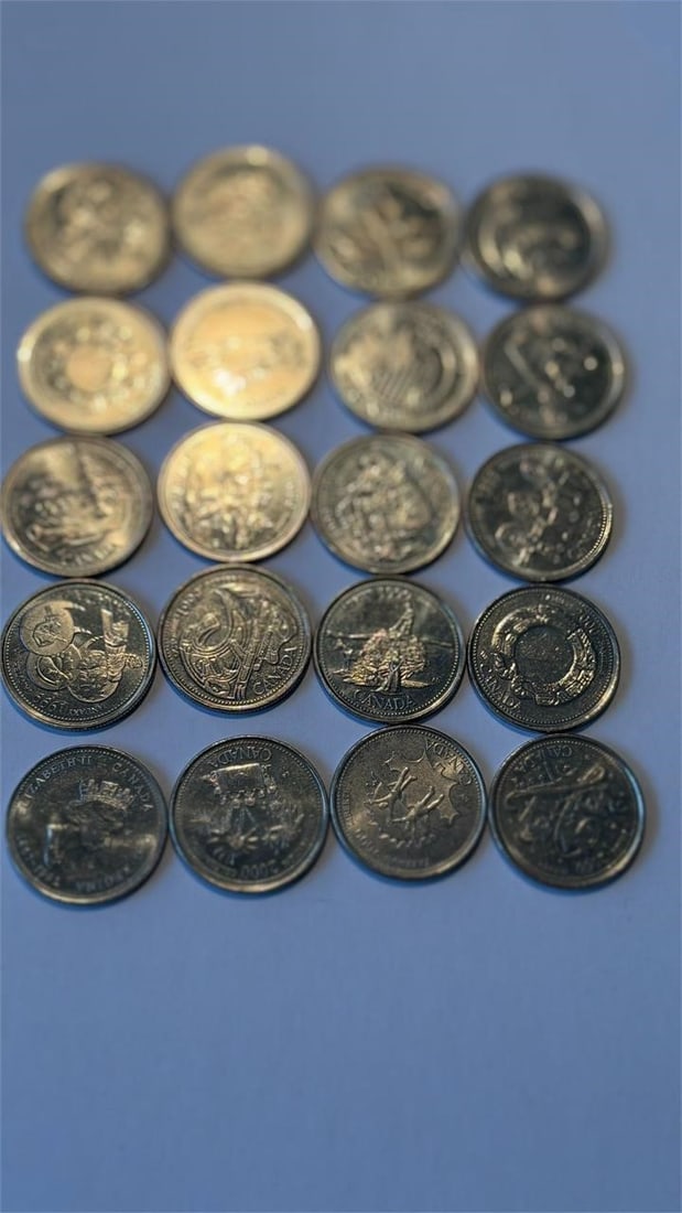 Commemorative Canadian Quarters Bulk Lot of 20 (1 of 2)