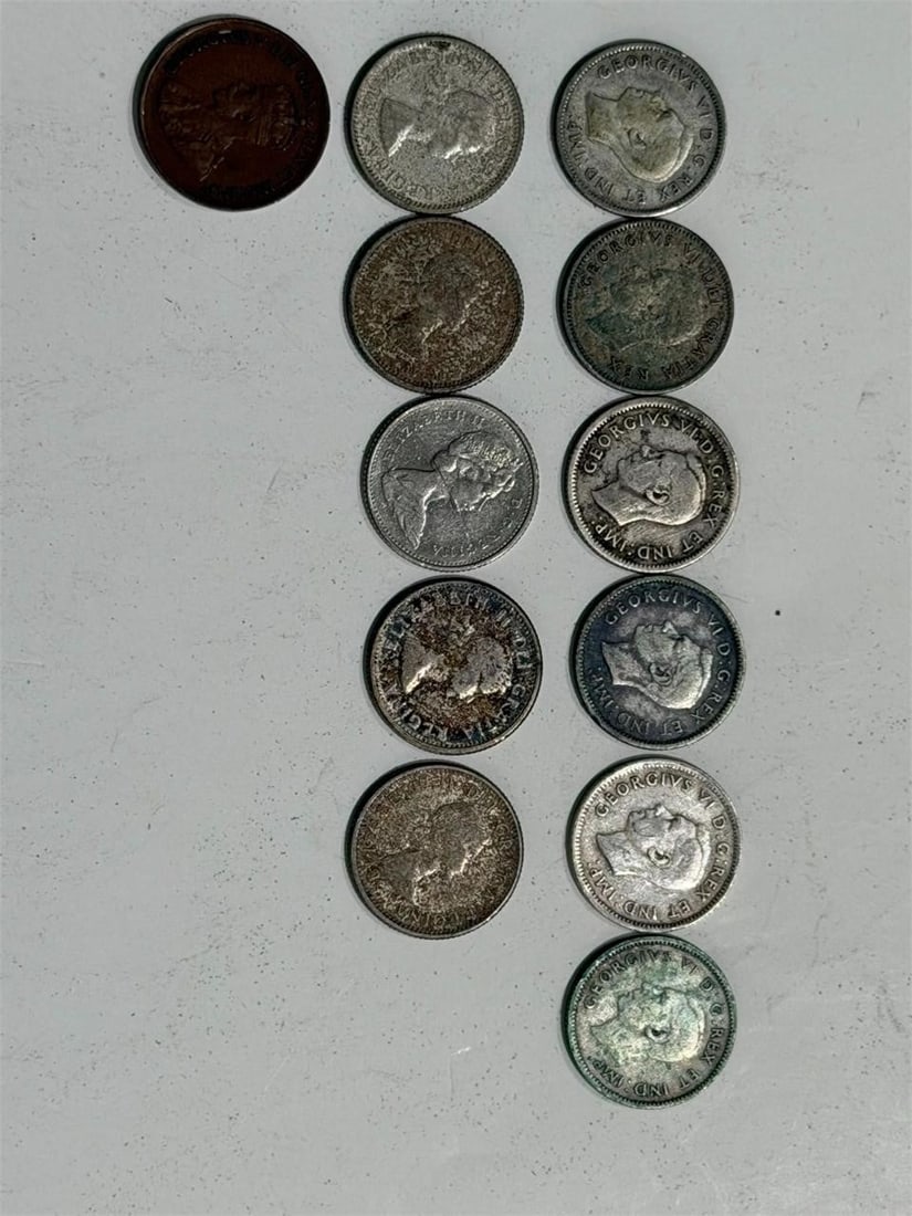 Canada Dimes 1938-1968, Penny 1934 Lot of 12 Coins: Canada Dimes 1938-1968, Penny 1934 Lot of 12 CoinsDimes Dates: 1938, 1940, 1941, 1945 (2), 1949, 1957, (2) 1958, 1961, 1968Penny Date 1934