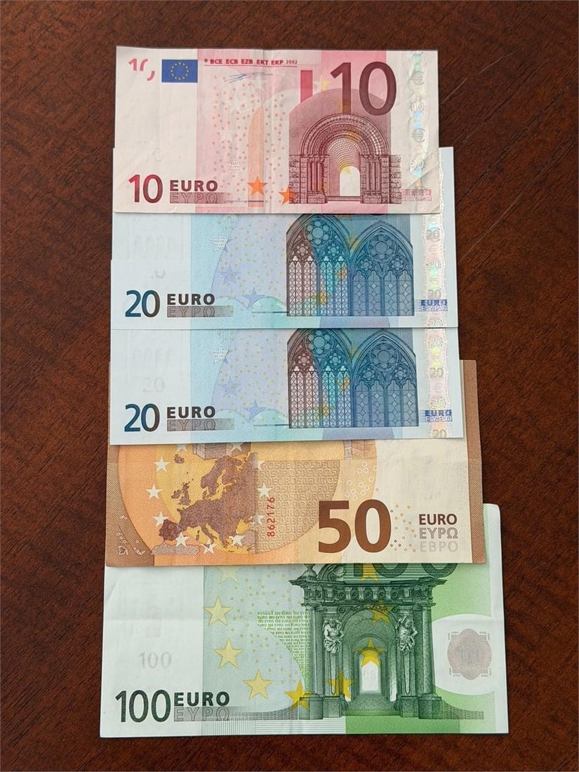 Early 2002 Euro Currency (1 of 1)