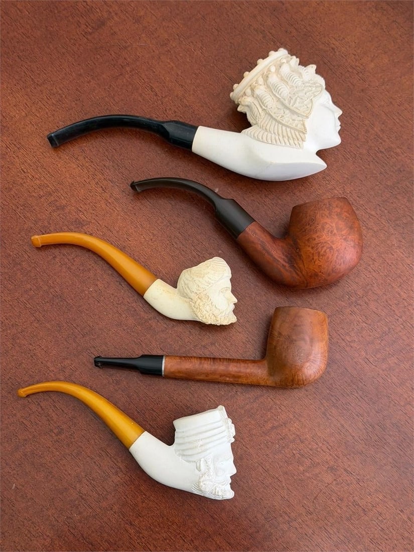 Set of 5 Vintage Tobacco Smoking Pipes: Set of 5 Vintage Tobacco Smoking PipesVintage tobacco smoking pipes (3) carved meerschaum pipes Meerschaum is a lightweight, porous white mineral carved into intricate faces Note one of the smaller Me