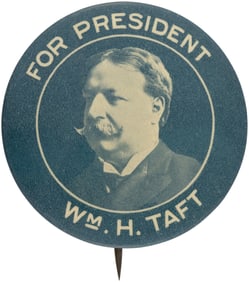 FOR PRESIDENT WM. H. TAFT STRIKING 1.75" BLUTONE PORTRAIT BUTTON.
