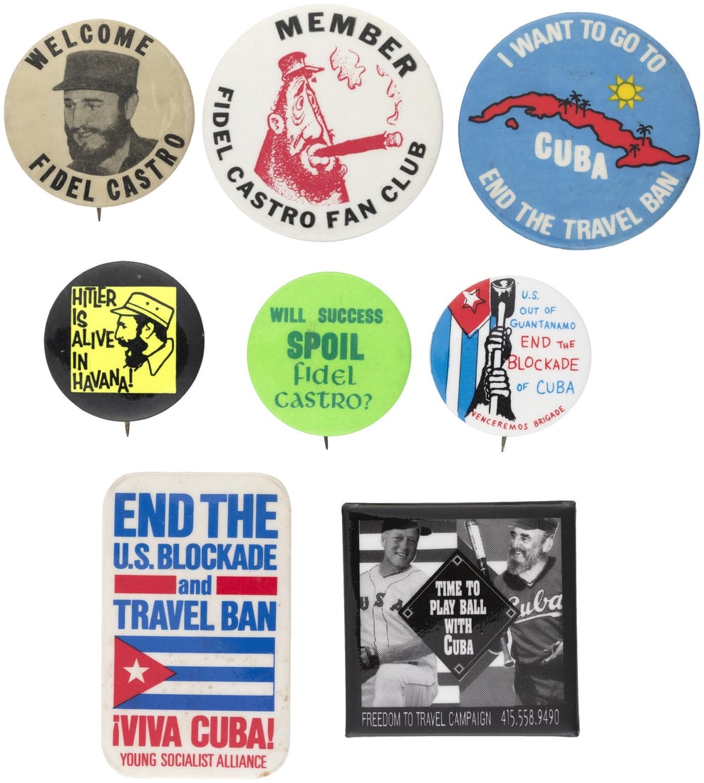FIDEL CASTRO CUBAN REVOLUTION PINBACK & FLAG COLLECTION.: 15 pieces. Graphic silk 19" flag (Fine), 1959 "Gracias Fidel" photo flag celebrating Batista's fall (5x7", VF), "Sin Cuota Pero Sin Amo" or "No Quota, But No Master" referring to Eisenhower's June 28,