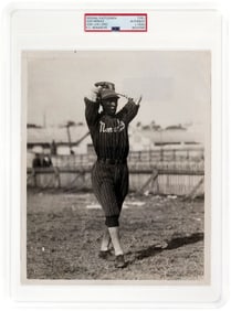 1924 JOSÉ MÉNDEZ "THE BLACK DIAMOND" (HOF) NEGRO LEAGUE ORIGINAL PHOTOGRAPH PSA/DNA TYPE