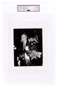 KENNEDY ASSASSINATION CECIL B. STOUGHTON TYPE 1 PHOTOGRAPH NOV. 21, 1963-SMILING JFK W/ FIRST LADY J