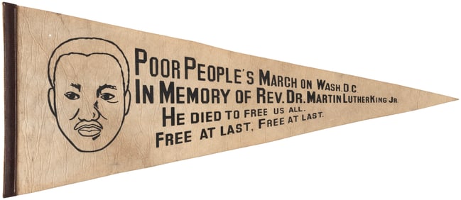 FREE AT LAST MEMORIAL MLK 1968 POOR PEOPLE'S CAMPAIGN PENNANT.