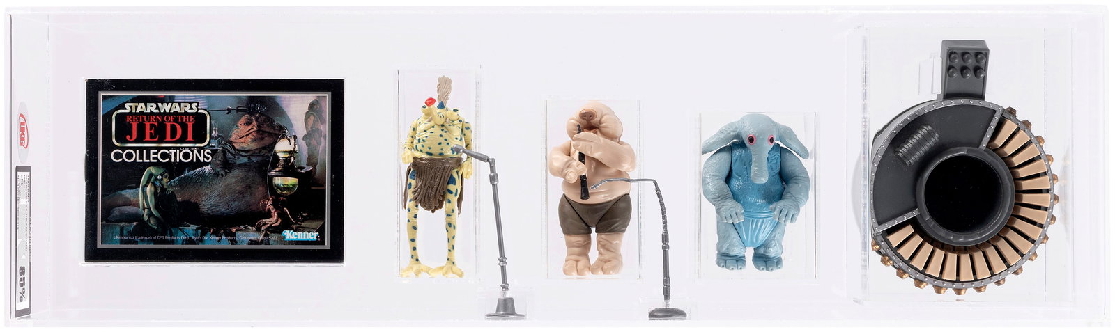 STAR WARS: RETURN OF THE JEDI (1983) - SY SNOOTLES & THE REBO BAND FIGURE DISPLAY UKG 85%.: UKG graded and encapsulated set of three Kenner action figures (Sy Snootles, Droopy McCool and Max Rebo) measuring between 3"" and 4"" tall. Figures have been encapsulated w/Max Rebo's circular organ