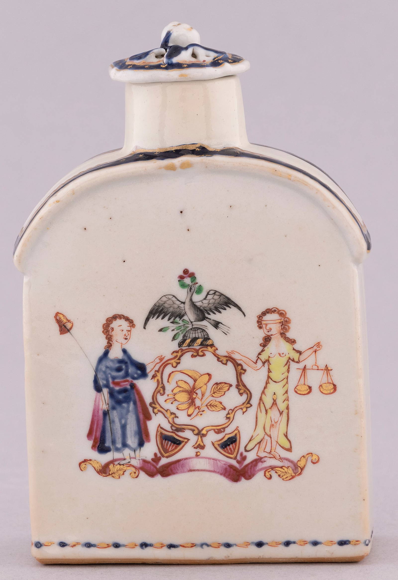 NEW YORK COAT OF ARMS CHINESE EXPORT TEA CADDY.