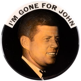 KENNEDY "I'M GONE FOR JOHN" RARE COLORIZED PORTRAIT 1960 BUTTON.