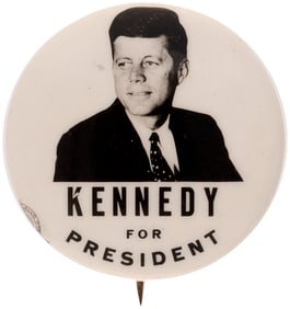KENNEDY FOR PRESIDENT RARE REAL PHOTO BUTTON HAKE #2062.