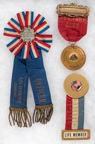 COLORED REPUBLICAN CLUB NEW YORK CITY AND "NATIONAL NEGRO BUSINESS LEAGUE" TRIO OF BADGES.