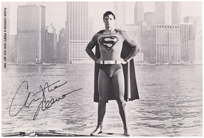 CHRISTOPHER REEVE SIGNED SUPERMAN PHOTO CARD.