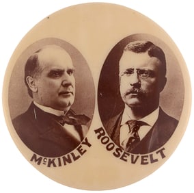 McKINLEY & ROOSEVELT 1900 CREAM BACKGROUND OVAL PORTRAIT JUGATE BUTTON.