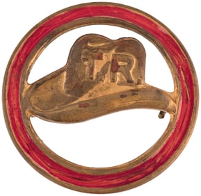 ROOSEVELT "TR" HAT IN THE RING 1912 ENAMEL PIN-BACK BADGE.
