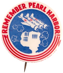 REMEMBER PEARL HARBOR BUTTON W/JAPANESE PLANES DROPING BOMBS.